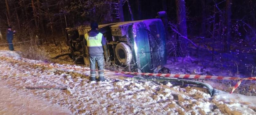 Фото В Челябинской области перевернулся автобус, перевозивший детей