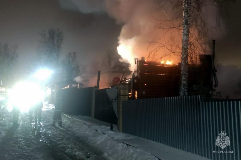 Фото При тушении бани в Сосновском районе обнаружена погибшая женщина