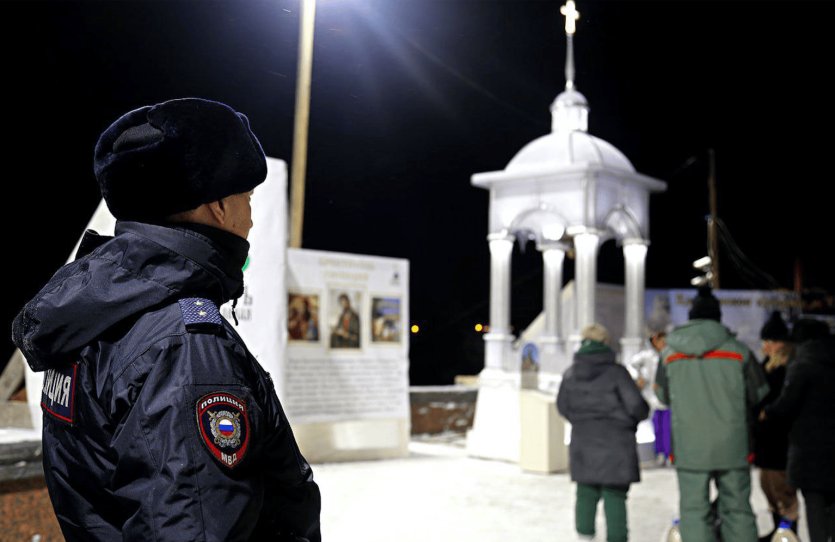 Фото Полиция Южного Урала обеспечит безопасность в период Крещения