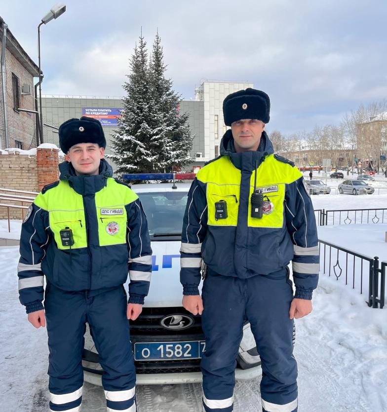 Фото В Кыштыме на трассе едва не замерз мужчина 