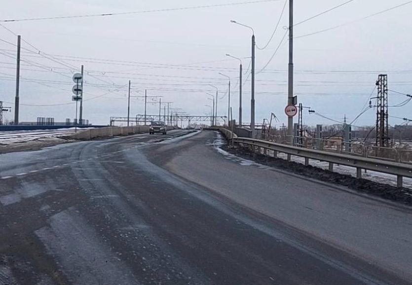 Фото В Челябинске досрочно открывают движение на путепроводе возле Коксохима