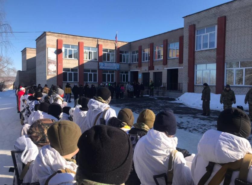 Фото Южноуральские школьники, потомки воинов Аркаима, поучаствовали в военно-патриотических сборах