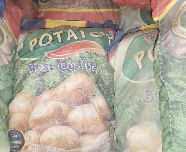 Фото Из Казахстана в Челябинск не довезли 20 тонн пакистанского картофеля   