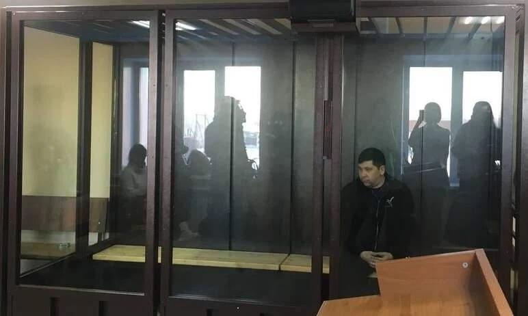Фото Экс-главу КДХ Челябинска Рината Кучитарова отправили в колонию