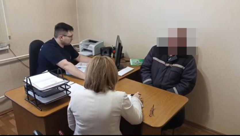 Фото Заведующий участком Верхнеуральской ветстанции стал фигурантом дела о взятке