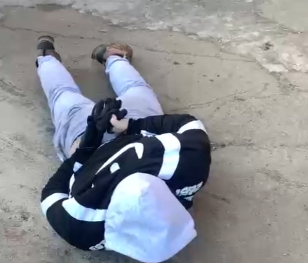 Фото В Челябинской области УФСБ задержало за призывы к терроризму сторонника украинских националистов (ВИДЕО)