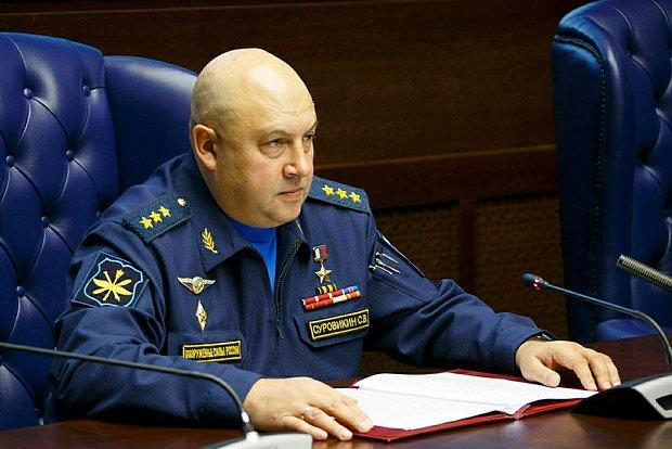 Фото Военкор Юрий Котенок призвал Владимира Путина вернуть Сергея Суровикина на СВО