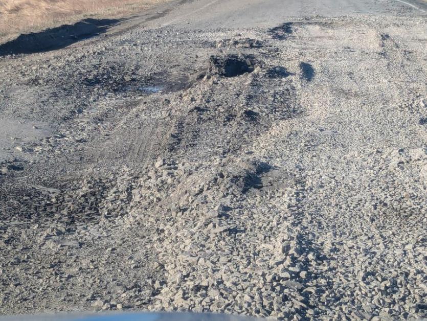 Фото Южноуральцам пообещали ремонт дороги между Парижем и Татищево