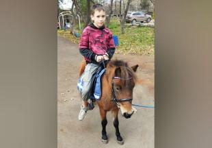 Фото В посёлке под Челябинском пропал 12-летний мальчик