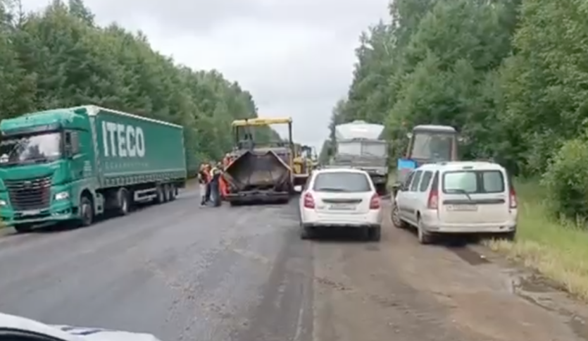 Фото Реверсивное движение на Западном обходе Челябинска из-за дорожных работ