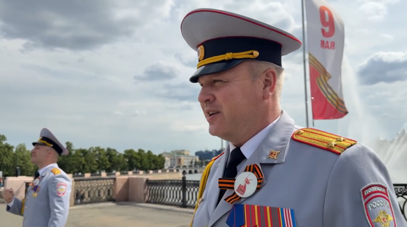 Фото Полицейские Челябинской области поздравили южноуральцев с Днем России душевным патриотическим клипом