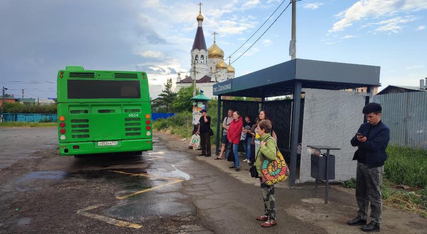 Фото Крик души садоводов и жителей поселка Сосновка: челябинцы умоляют губернатора повлиять на работу 51-го автобуса