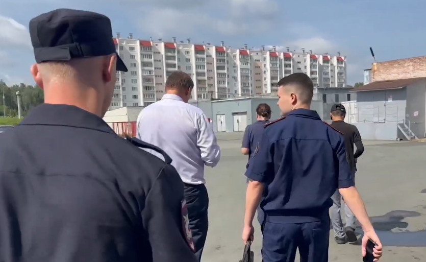 Фото В Челябинской области продолжают искать нелегальных мигрантов