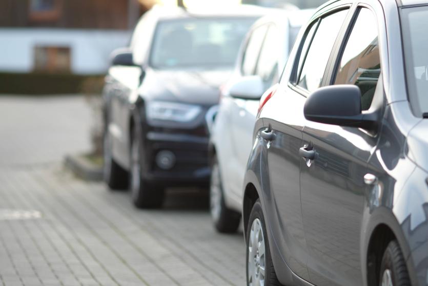 Фото Сразу в трёх районах Челябинска ограничили движение автотранспорта
