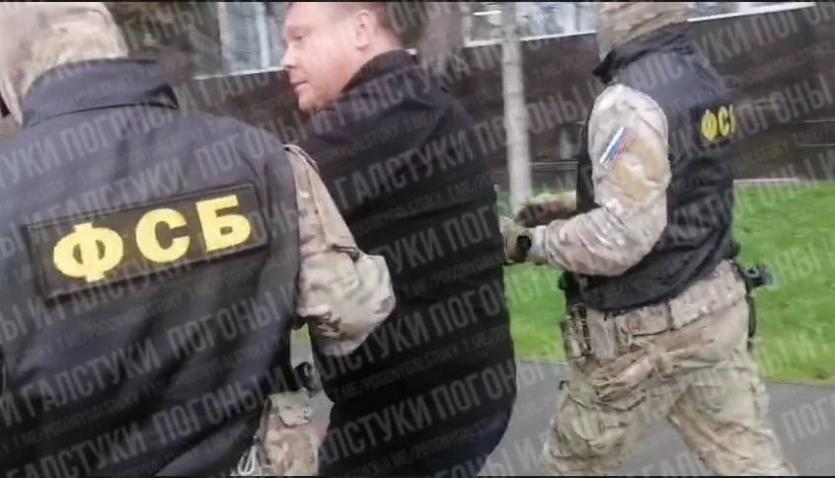 Фото Министра имущества Челябинской области и управляющего делами губернатора задержали силовики