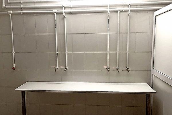 Фото Осужденные изготовили мебель для городской бани в Пласте