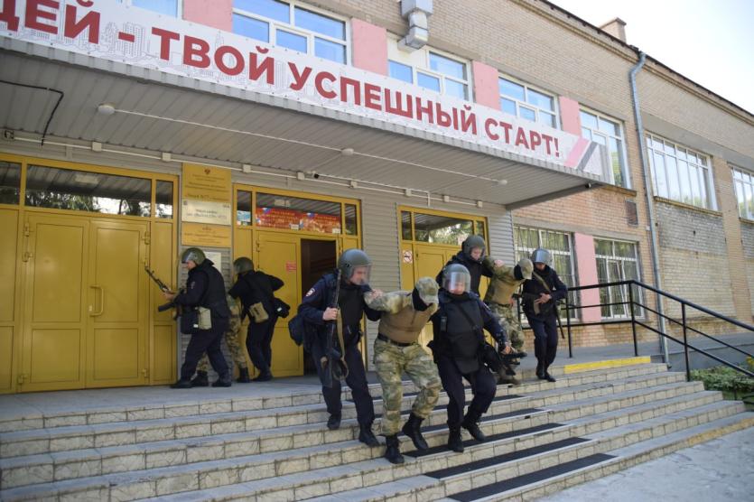 Фото Южноуральские школы и детсады отработают алгоритм действий при угрозе нападения 