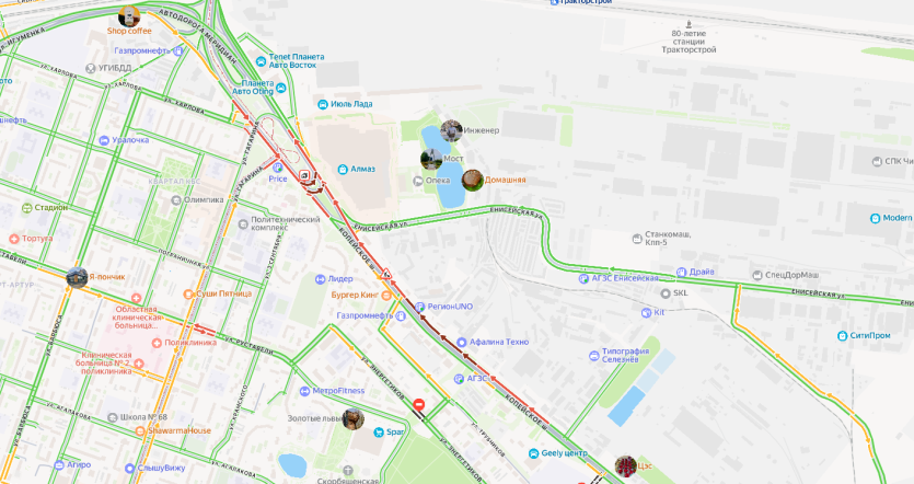 Фото В Челябинске парализовало движение автотранспорта в районе ТРЦ «Алмаз»