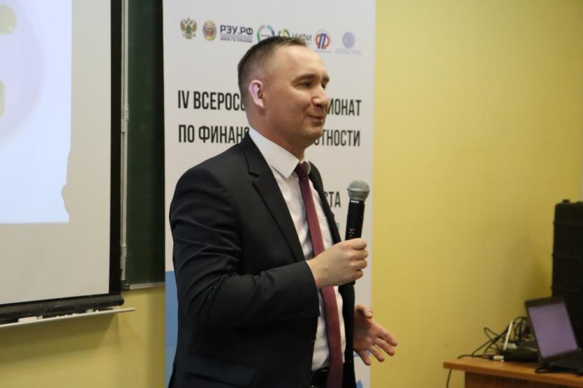 Фото Почему уходит первый замглавы минфина Южного Урала, отработав в ведомстве почти 25 лет