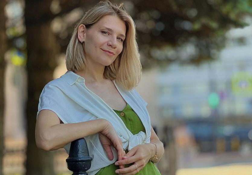 Фото «Шёпот застывшей воды» Анны Чудиновой: челябинская писательница написала новую книгу