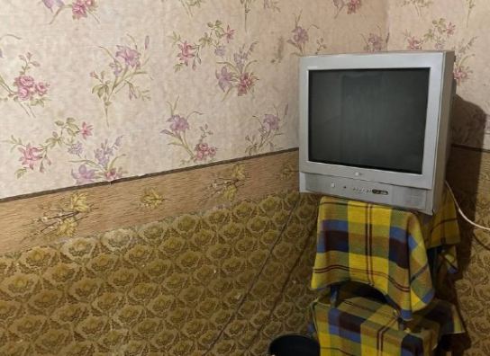 Фото Пенсионерка из Копейска в обмен на алкоголь разрешала наркоманам собираться в своей квартире