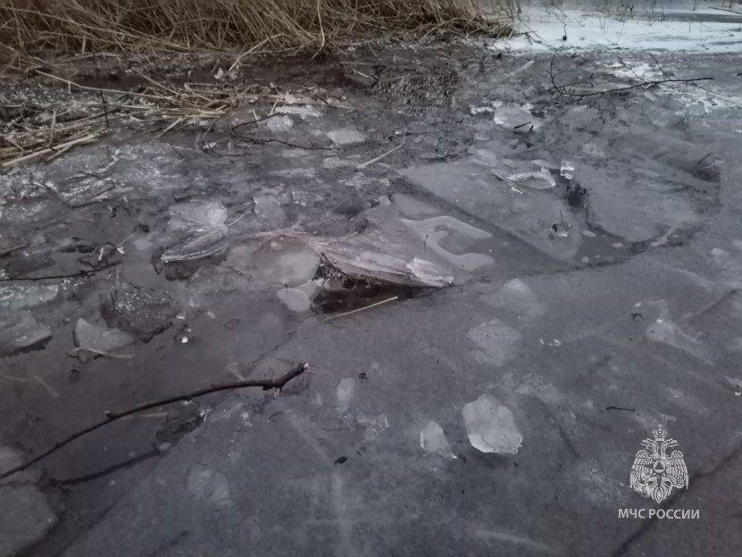 Фото Житель Челябинской области провалился под лёд 