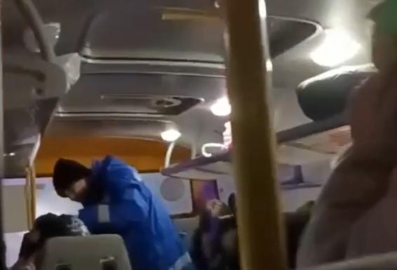 Фото Видео из автобуса с 22 детьми, который попал в ДТП с экскаватором