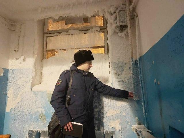 Фото За дом без воды и тепла в Челябинске взялась прокуратура