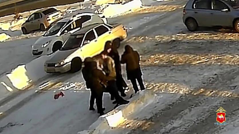Фото Группу вымогателей задержали с поличным в Челябинске