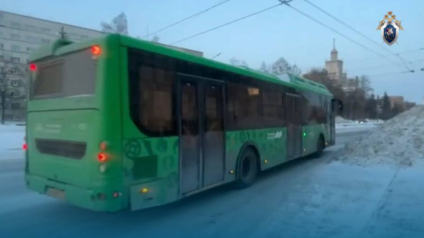 Фото В Челябинске возбуждено уголовное дело по факту высадки 16-летней девочки из автобуса в мороз