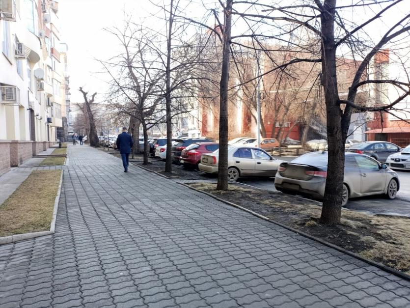Фото Жители Челябинска почти втрое чаще стали заказывать перегон автомобилей по городу