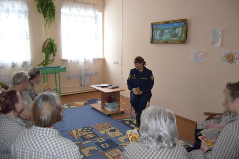 Фото Осуждённым в Челябинской области помогают избавиться от зависимостей