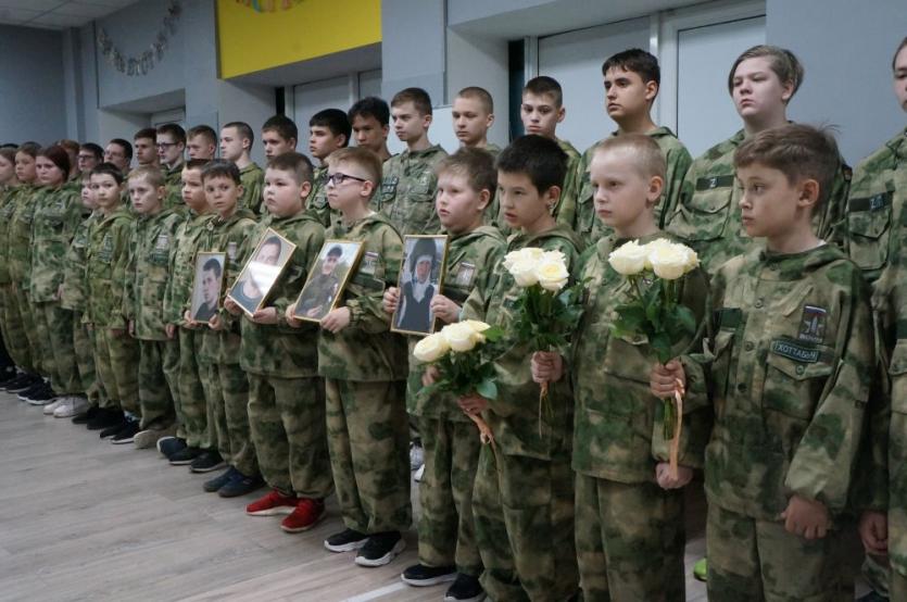 Фото В Челябинске стартовали V военно-спортивные соревнования ВПМО «ВОИН», посвящённые памяти погибших выпускников