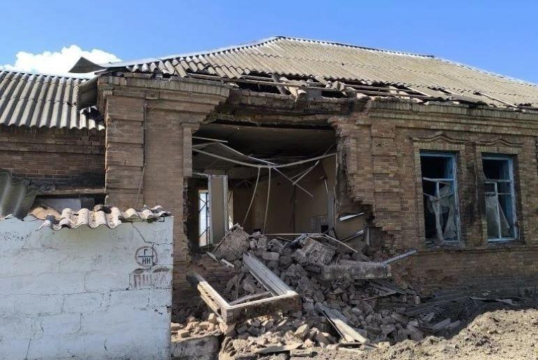 Фото Охота на детей и скорые: подробности варварской атаки на школу в Запорожье