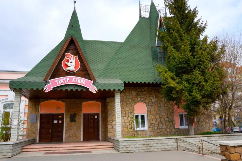 Фото   «Актёры»: премьера Челябинского театра кукол по книге его основателя