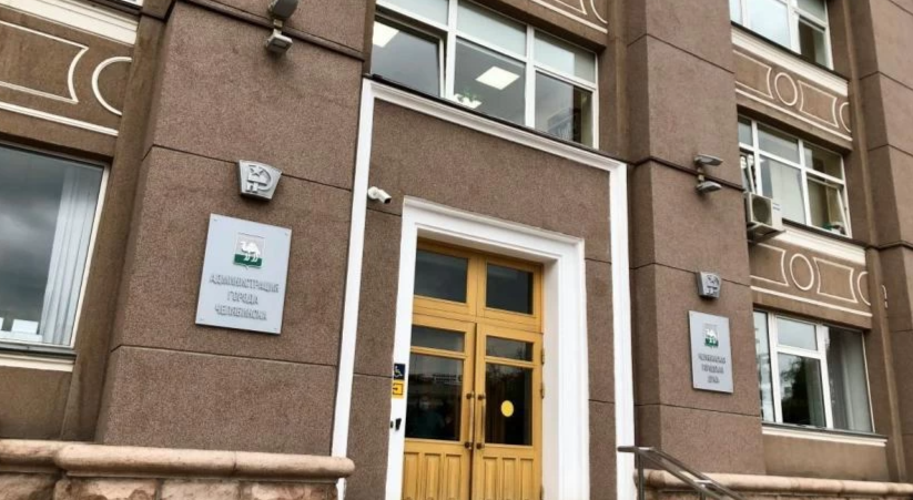 Фото В Челябинске будут охлаждать дороги в период жары