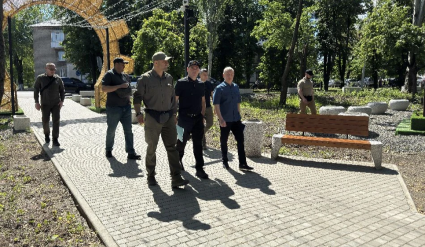 Фото Артём Жога посетил подшефную территорию Челябинской области в Донбассе – Ясиноватую