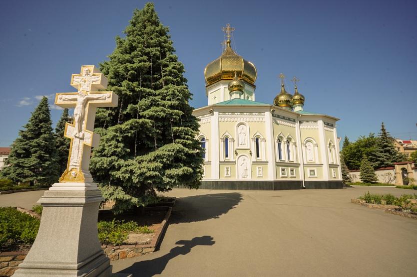 Фото Свято-Симеоновский кафедральный собор Челябинска отмечает престольный праздник 