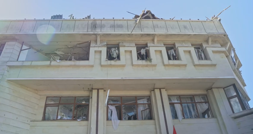 Фото Атака БПЛА и ракетами на Севастополь: удар по зданию Центробанка, жилым домам, двое ранены