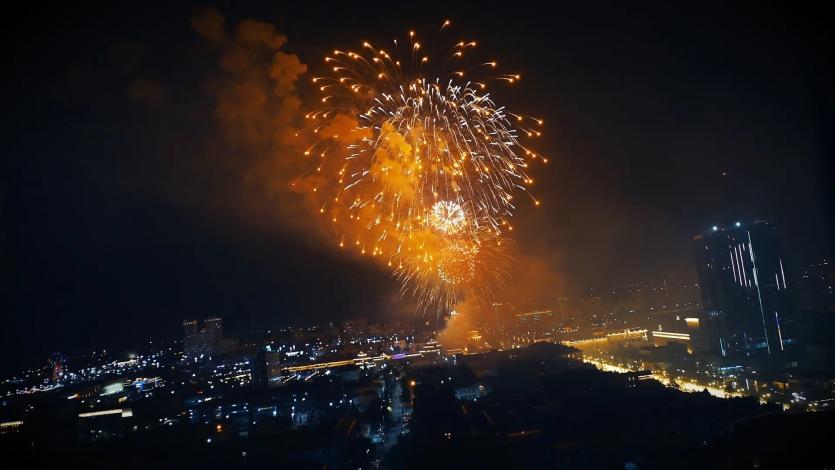 Фото День Победы в Челябинске завершится без салюта - подвела погода