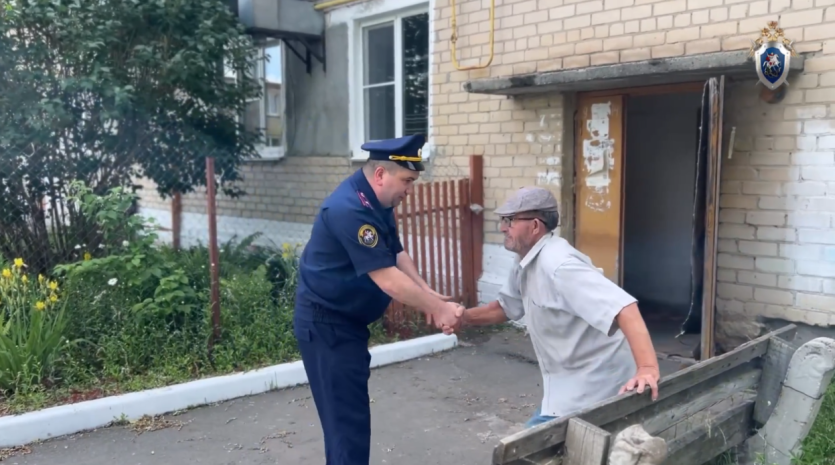 Фото Супругам из Алабуги отремонтировали кровлю, протекавшую 10 лет 