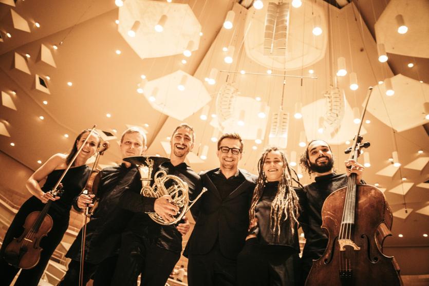 Фото Simple Music Ensemble девятого июля откроет в Челябинске Дом Simple Music 