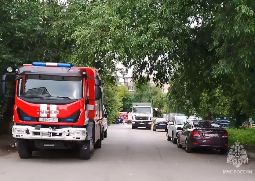 Фото В Челябинске обнаружены ёмкости с химическими веществами