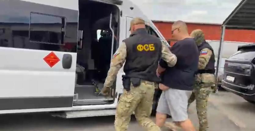 Фото Ответственные за организацию горячего питания детсадовцев и школьников Челябинска задержаны силовиками