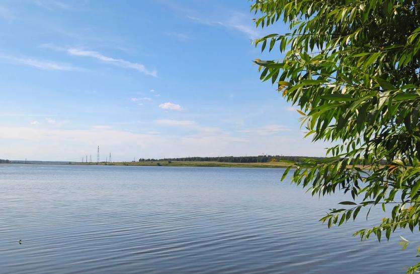 Фото Сброс воды на Шершнёвском водохранилище уменьшили до 50 кубометров в секунду