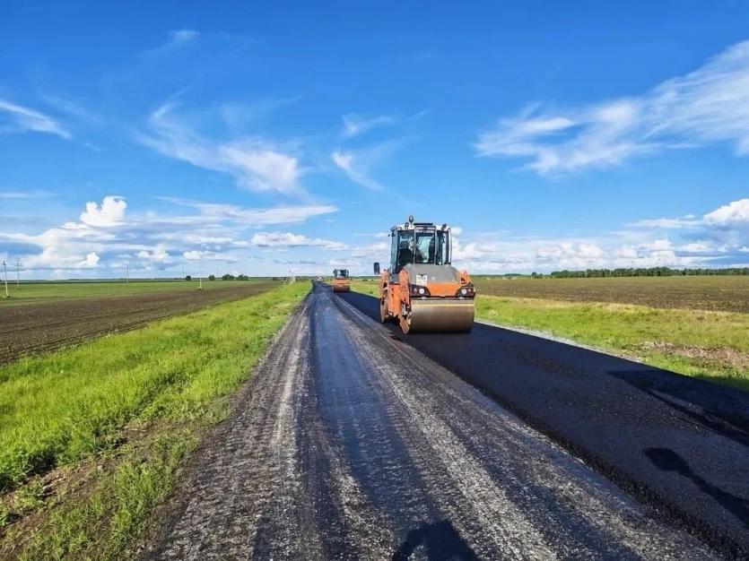 Фото В Челябинской области продолжаются работы на региональных дорогах