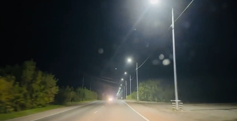 Фото  На дороге между Копейском и Бажово установили освещение