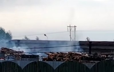Фото Жителей Каслей снова задыхаются от дыма при производстве древесного угля