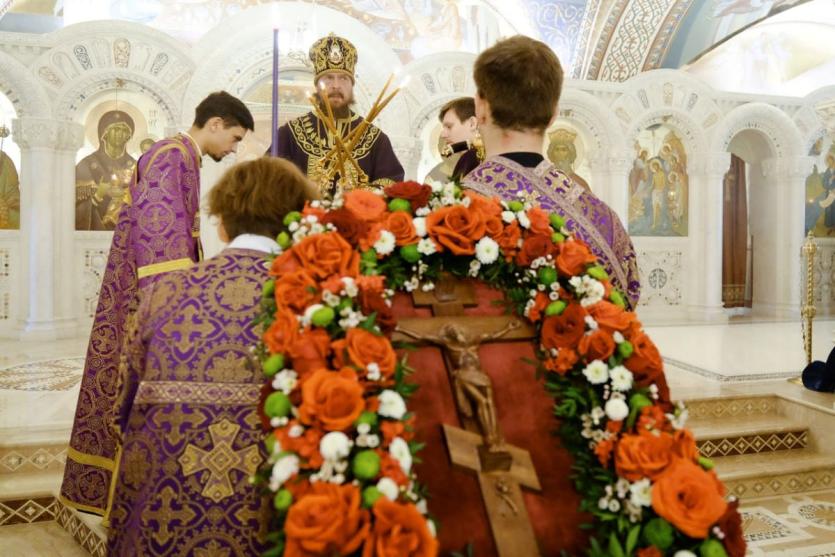 Фото Православные 27 сентября отмечают один из главных праздников - Воздвижение Креста Господня
