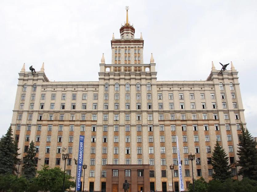 Фото В ЮУрГУ откроется аэрокосмический факультет: в инженеры-ракетчики посвятят старшеклассников